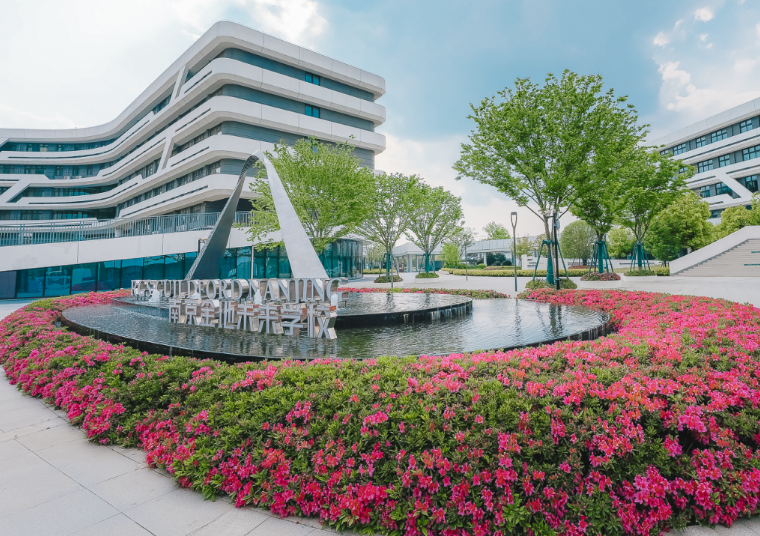 南京金地未来学校.jpg
