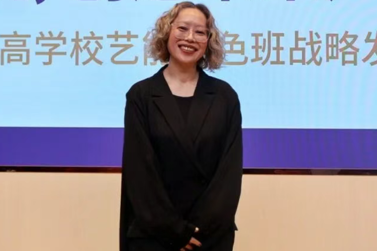 苏州美高学校联合课程总监MichiA.jpg
