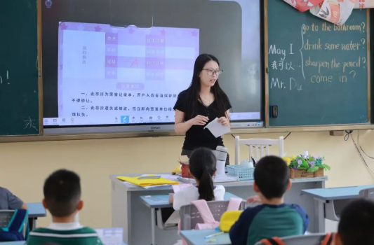 苏州中加枫华学校幼升小衔接课.jpg