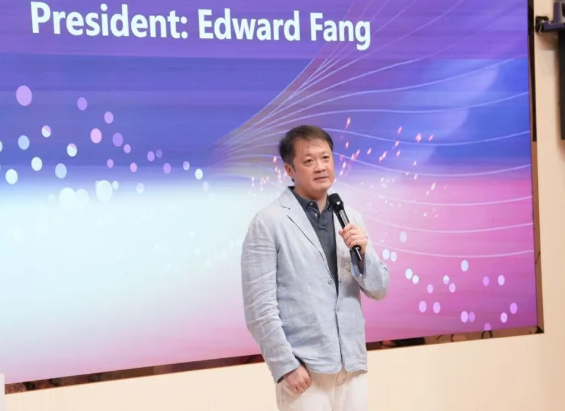 美高教育集团董事长方正先生在苏州美高学校开学典礼上发言.jpg